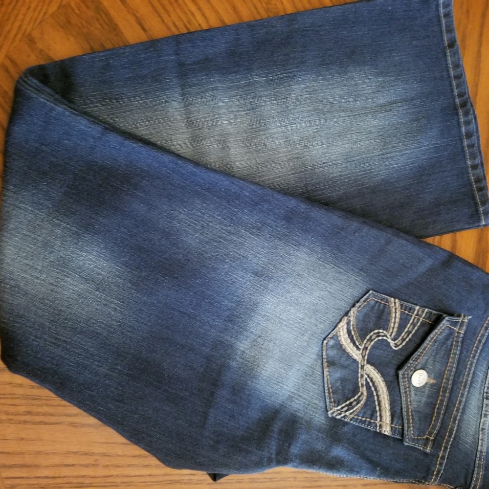 Lei Size 13 Regular Jean's